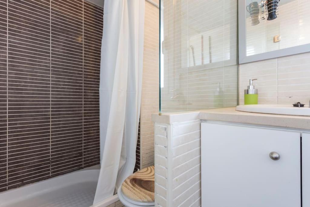 Piso De 2 Habitaciones, 3 Piscinas Y Cerca Del Mar 로지즈 외부 사진